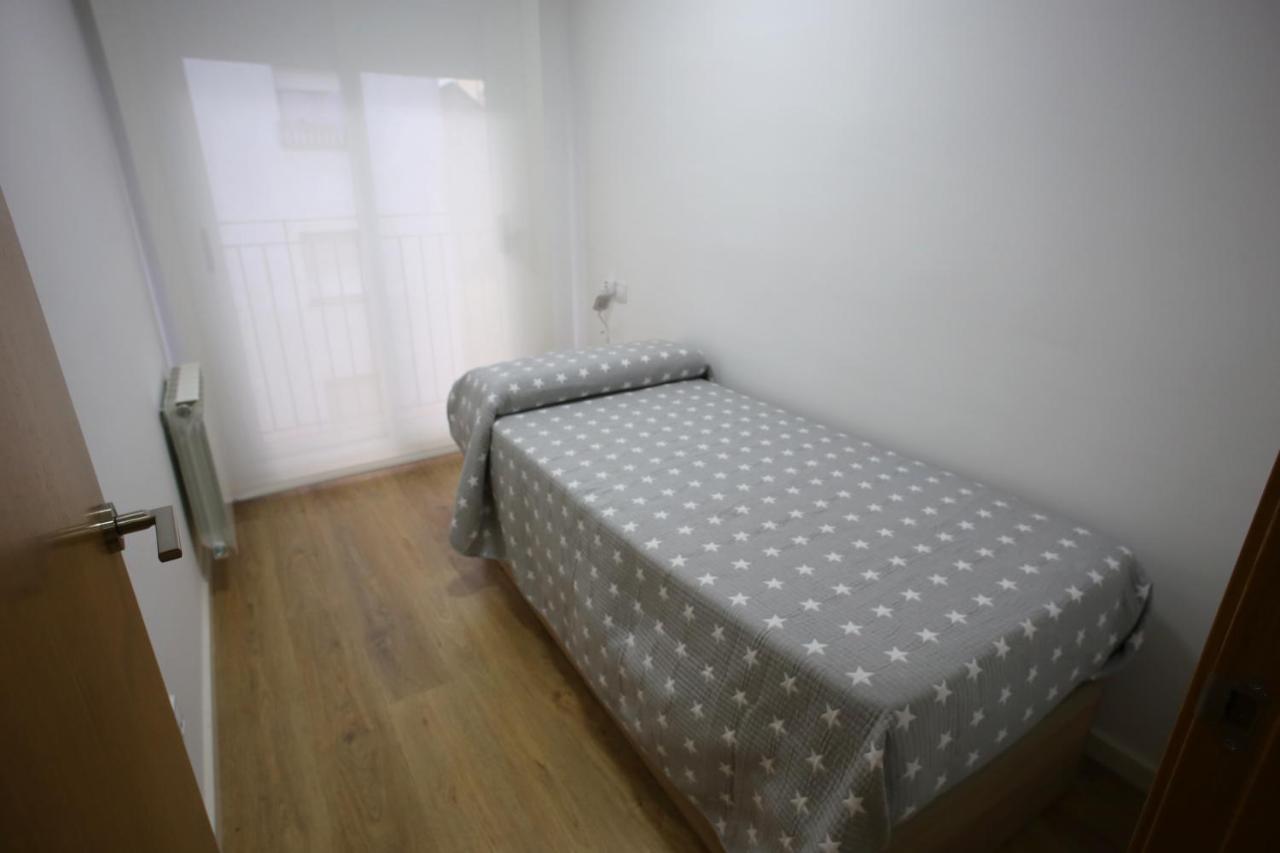 La Confianca Rooms Ripoll Exterior photo